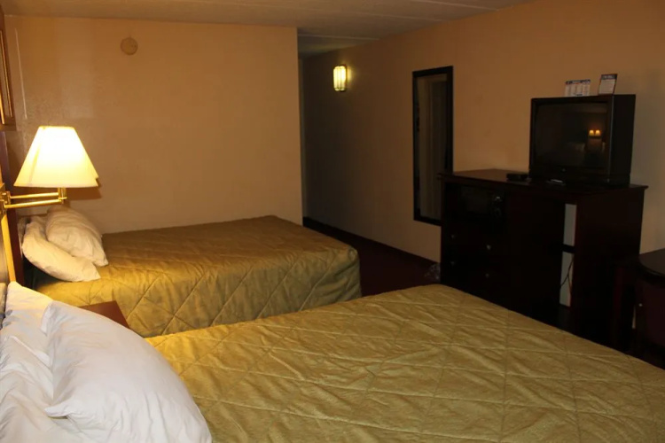 Ramada Florence