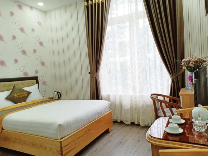Deluxe Double Attic room