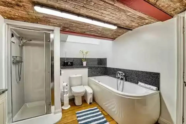 Host Stay The Basement on the Tything