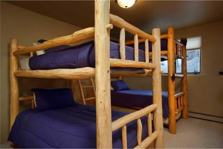 Iron Oak Duplex I