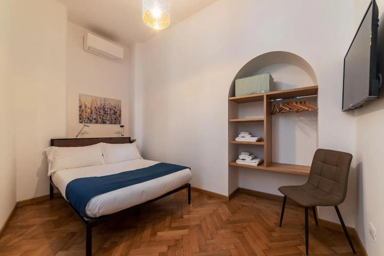 CS Central Station Termini 6pax Apartment
