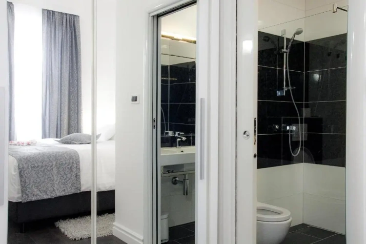 Superior Double room with city view