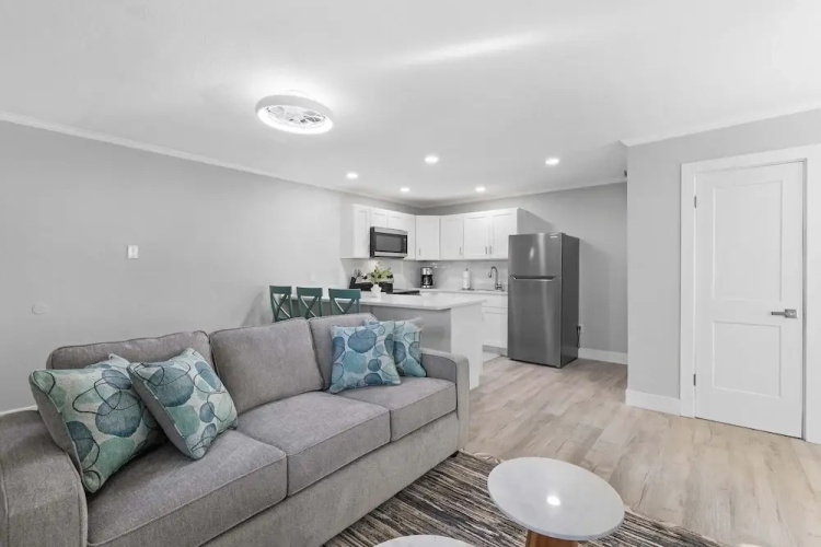 Flagler Suites 1