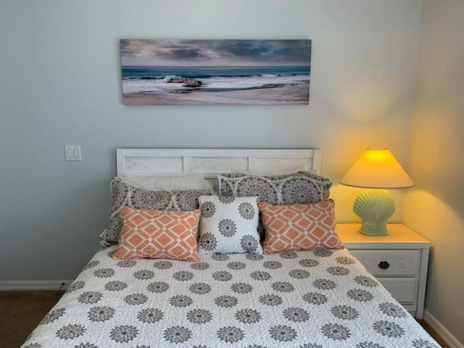 4 Bedrooms Cottage