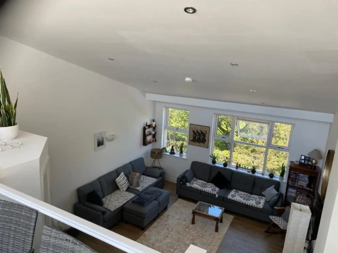 4 Bedrooms Cottage