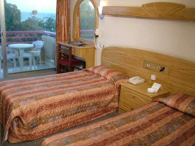 Arsinoe Beach Hotel