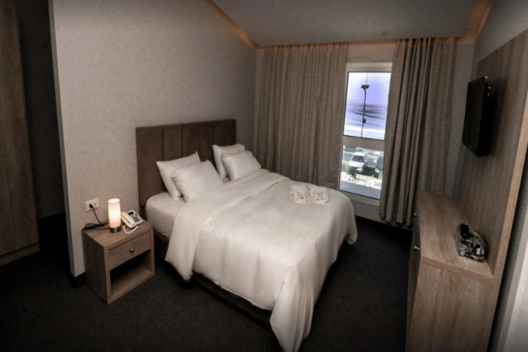 B-inn Hotel, Tyre
