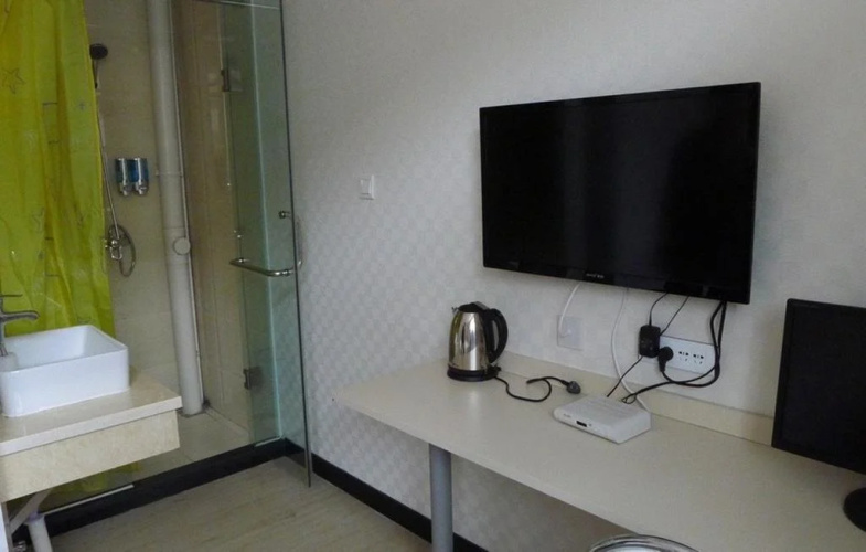 Shun 8 Hotel - Yulin