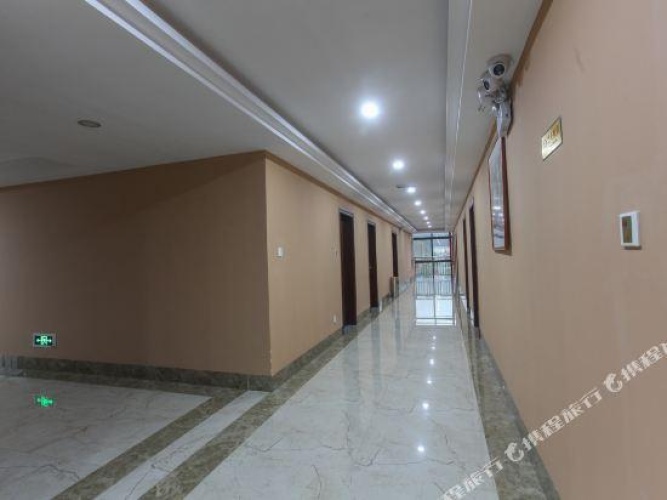 Deluxe Double Suite