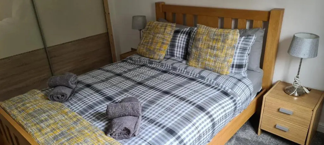 Espedair Apartment