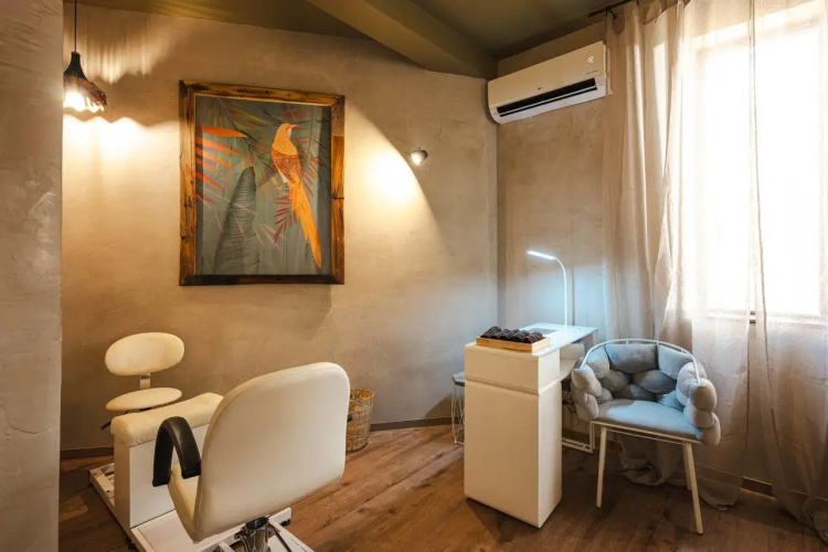 Clove Island Essence & Spa Boutique
