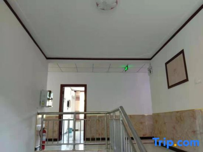 Luanping Jianxia Farm stay
