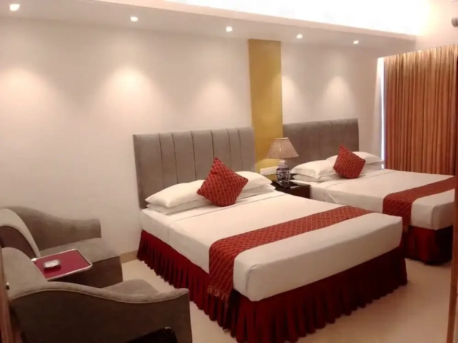 2 Bedrooms Deluxe Quadruple room with city view