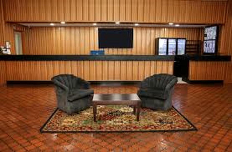 Eagles Nest Hotel