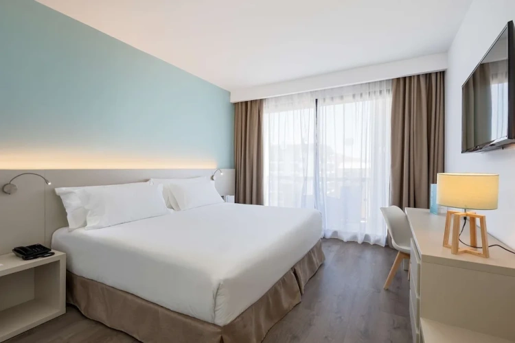 Superior Double room with balcony