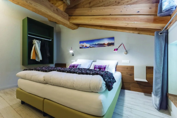 4478 Mountain Lodge