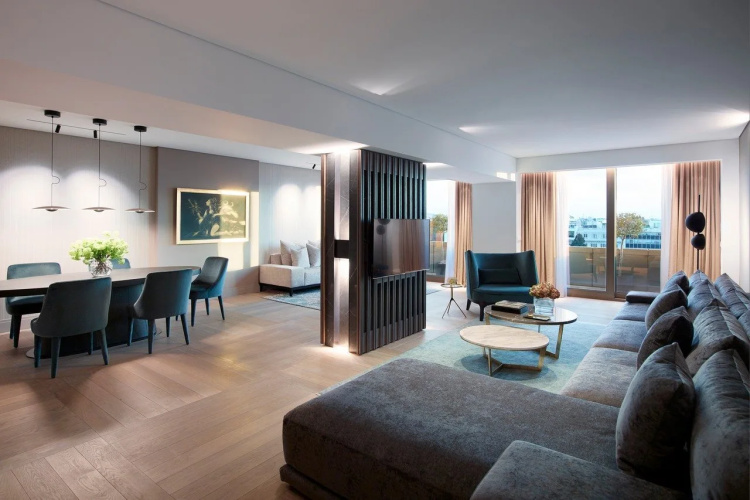 NJV Athens Plaza Hotel