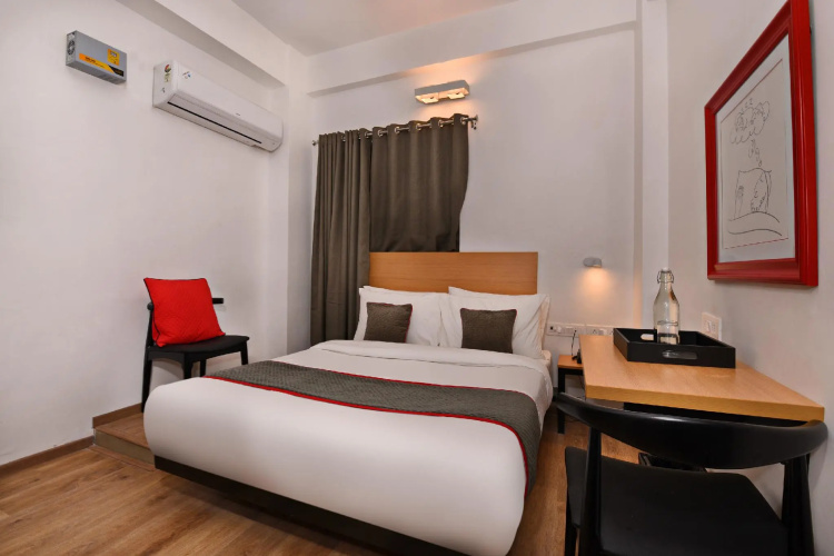 OYO Townhouse 244 Munshipuliya