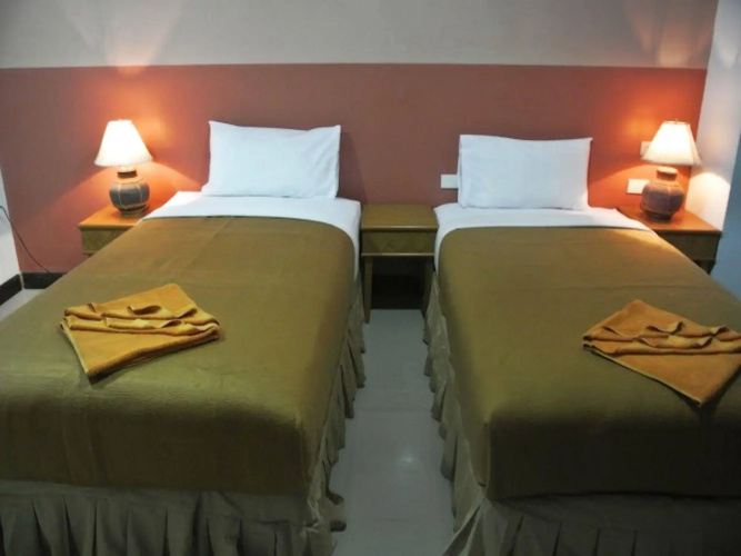 Silla Patong Boutique – Beach Walk Access