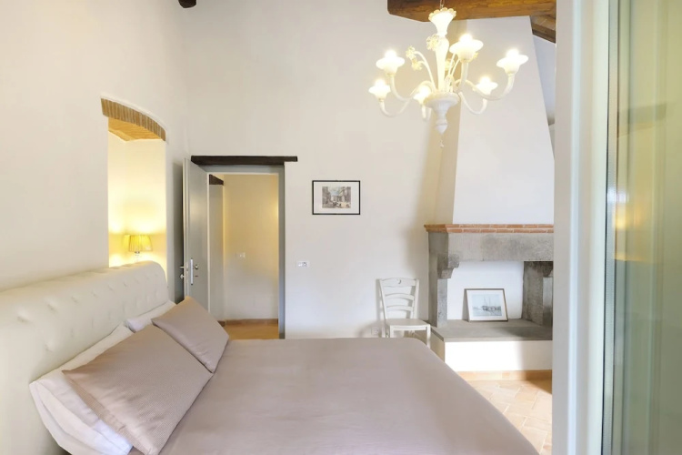 Chimera Tuscany Resort
