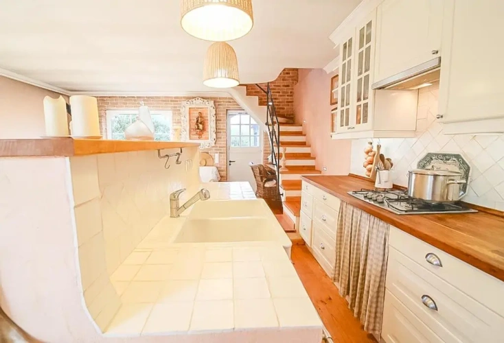 Single Cottage