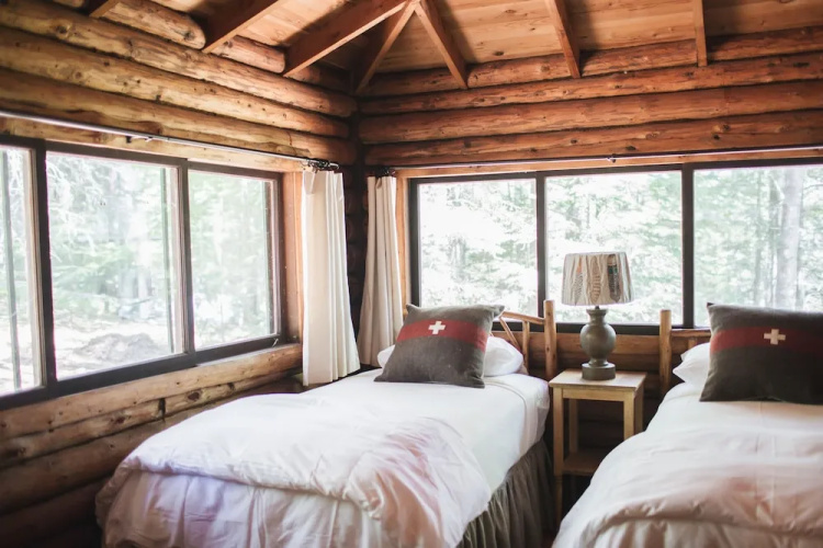 43 Crooked Pine Cabin 5 Bedrooms 2 Bathrooms Cabin
