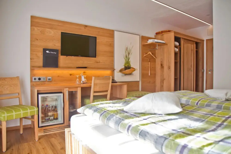 Hotel Am Wiesenhang - Garni