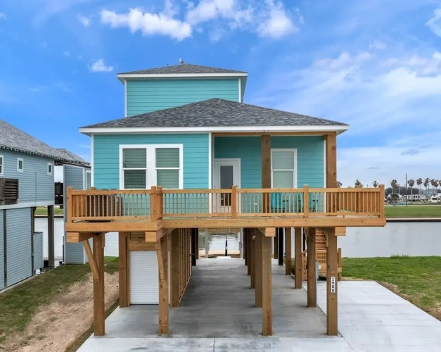 3 Bedrooms Cottage