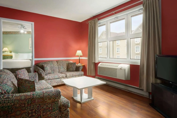 Double Suite