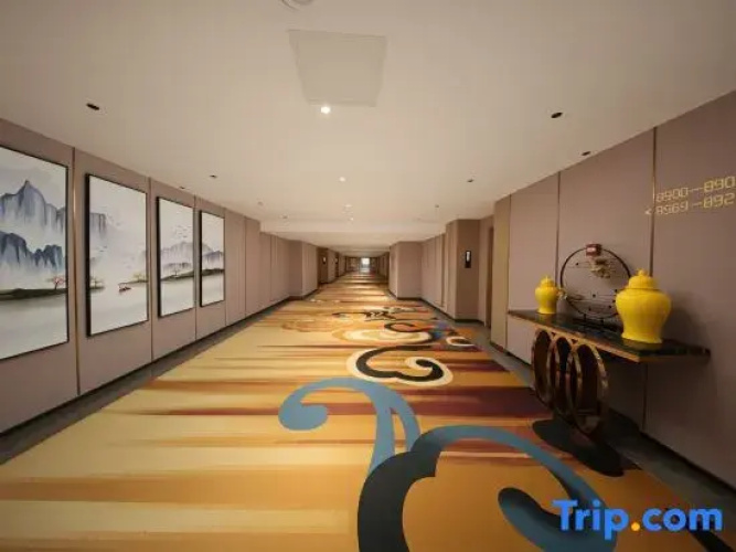 Huarui Hotel