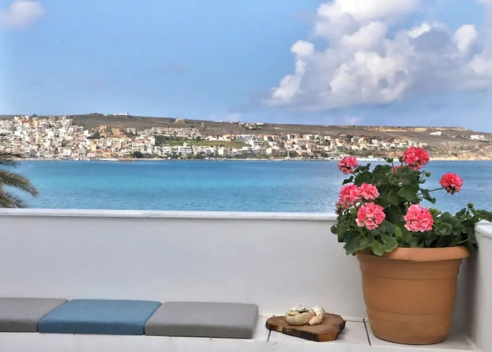 Comfort Studio with balcony and beachfront