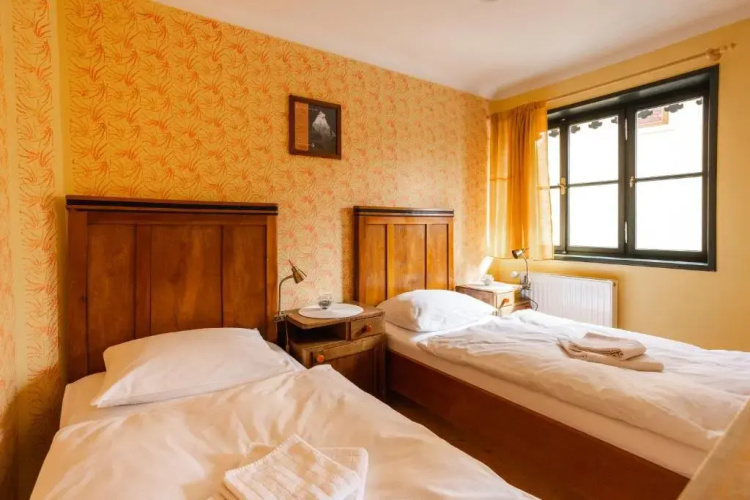 Hostel Gabronka
