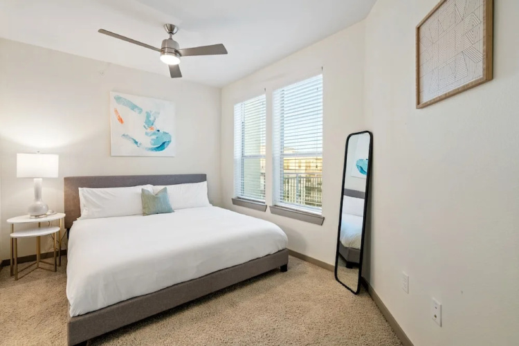 Kasa Arlington Dallas