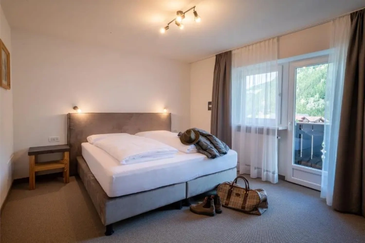 Classic Triple room