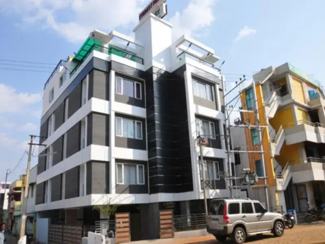 Everest Park Residency