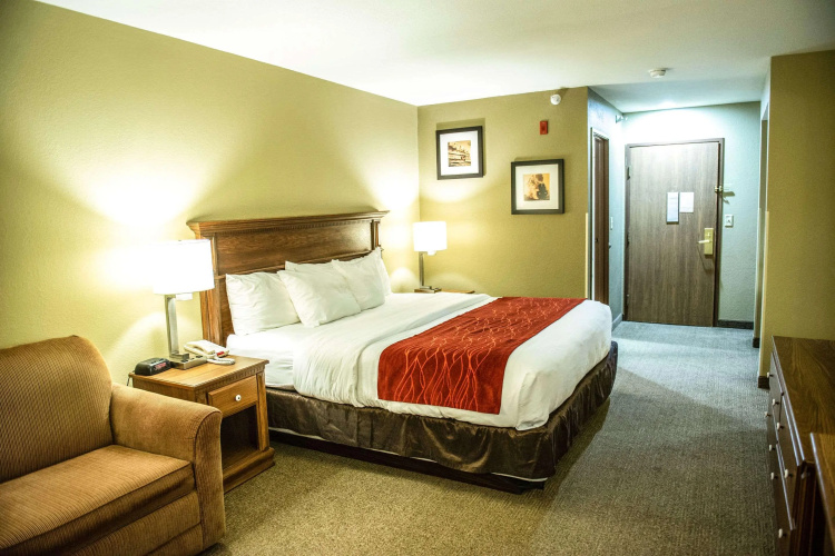 Comfort Inn Marshall Station