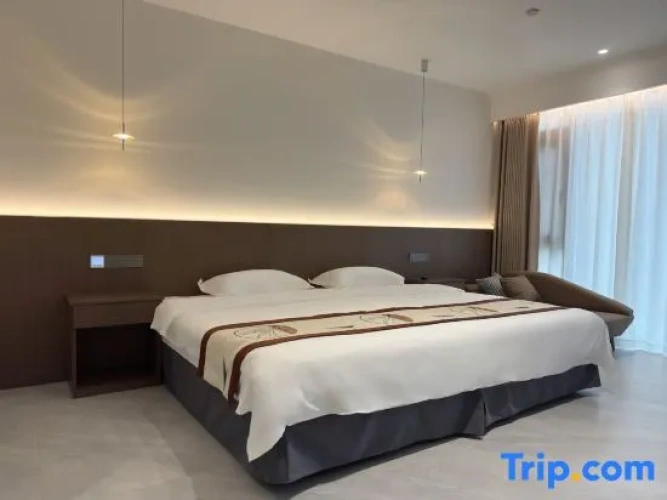 Standard Double room with view