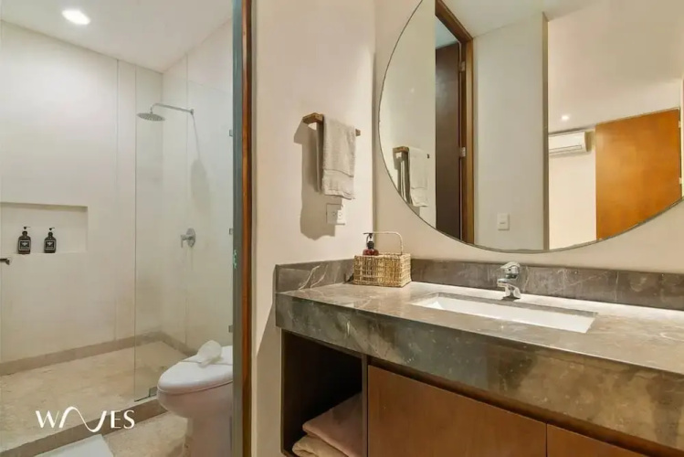 2 Br PH w Private Pool in Luxury Gated Community