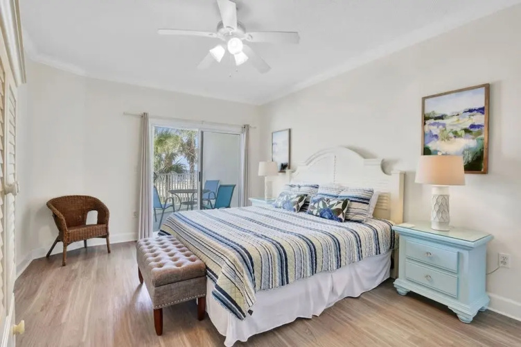 Palm Beach 22D 2 BR 2 5 BA Beach-view