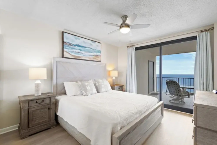 Windward Pointe 1502