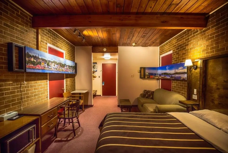 Standard Double room with view