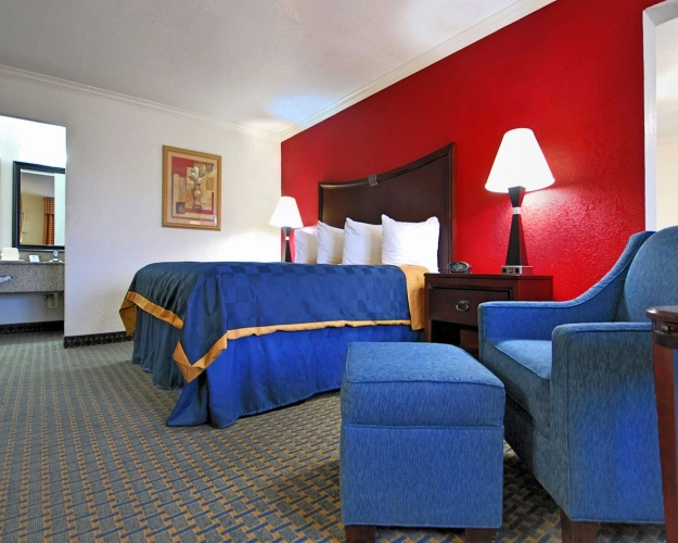 Standard Sextuple room