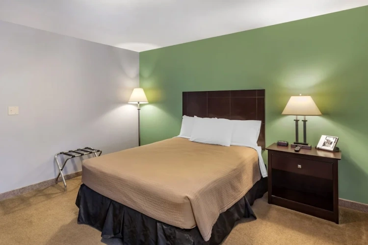 Deluxe Single room