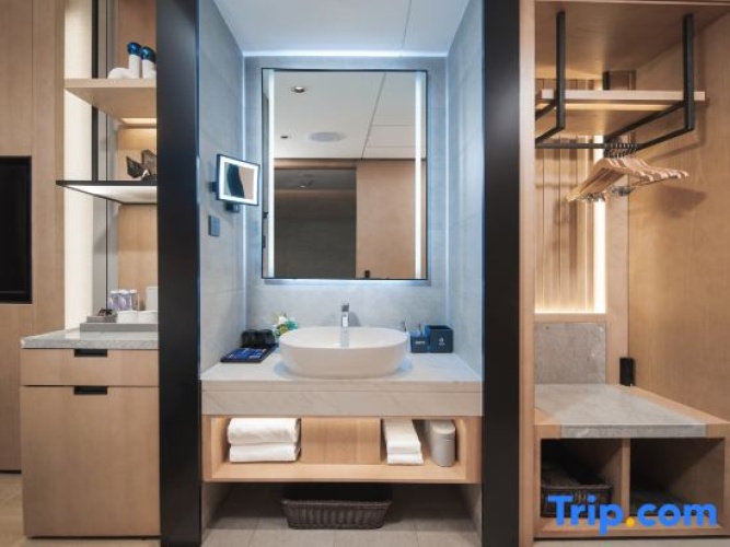Premier Suite