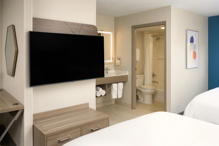 Holiday Inn Express & Suites Kendall East - Miami photo 8