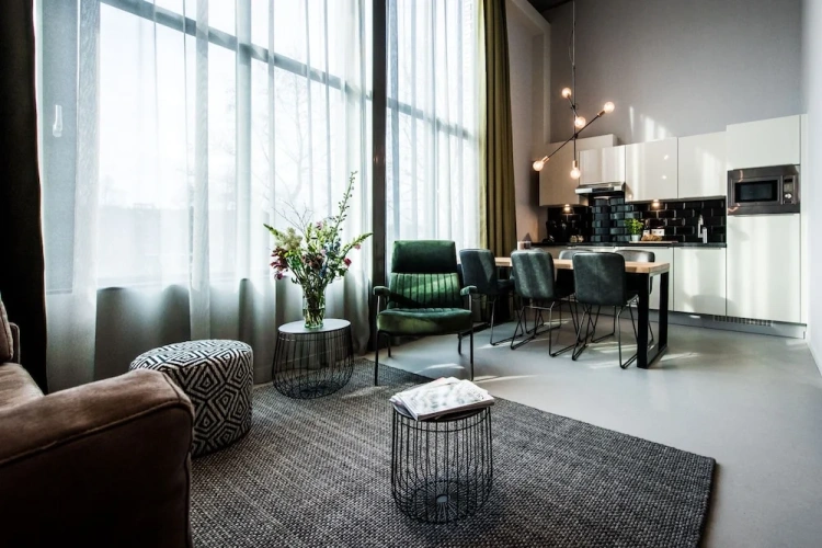 2 Bedrooms Duplex Apartment