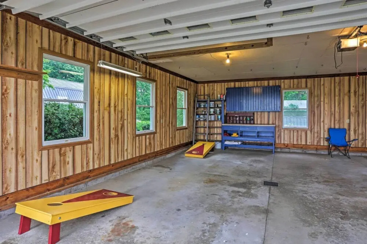 Millersburg Home w/ Covered Porch & Fire Pit!