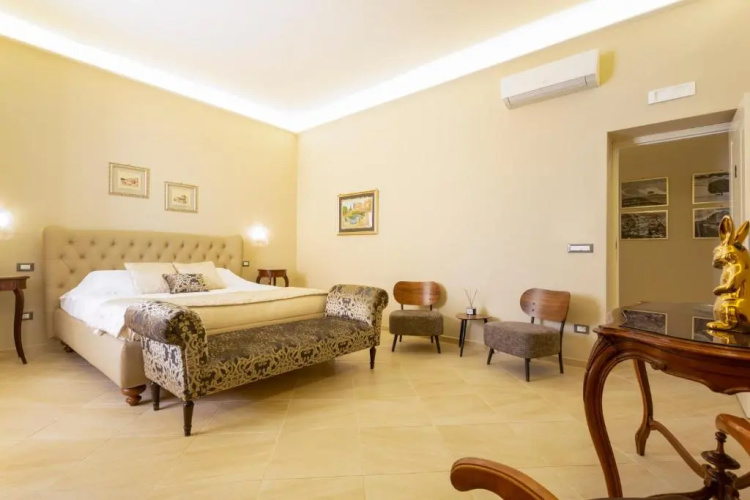 Maecò Ortigia B&B