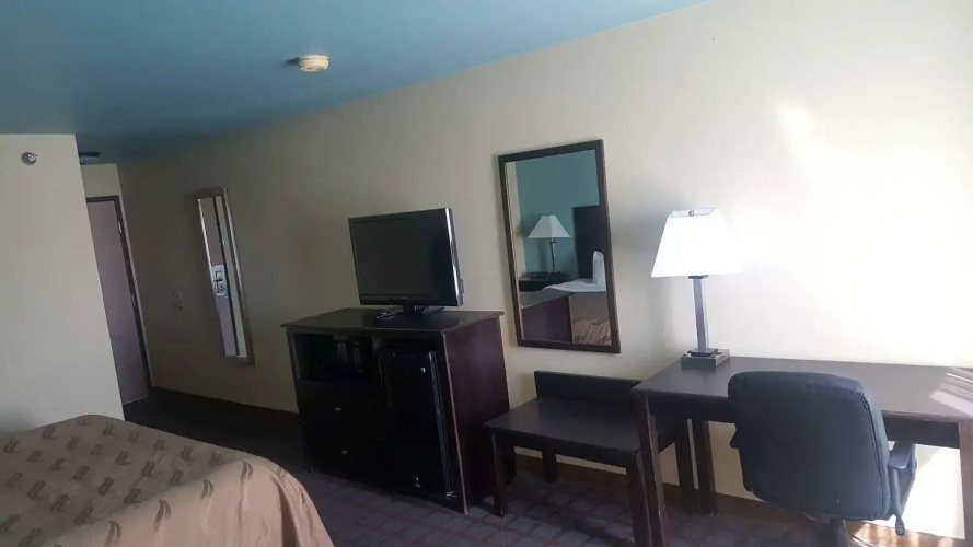 Quality Inn Blue Springs