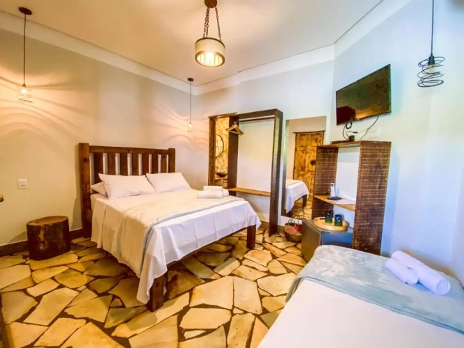 Standard Triple room